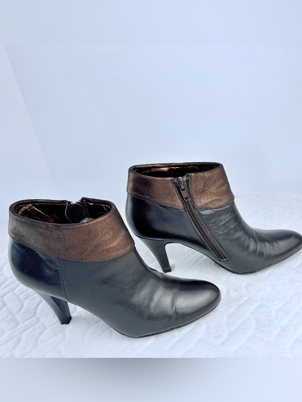 Leather Alfani Size 6.5 Darcy Ankle Booties Metallic Bronze Trim 90s Minimalism